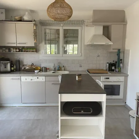Апартаменты Appart Au Calme Vue Mer
